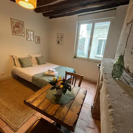 Centre 1er Etage - 2 Personnes 公寓 昂热