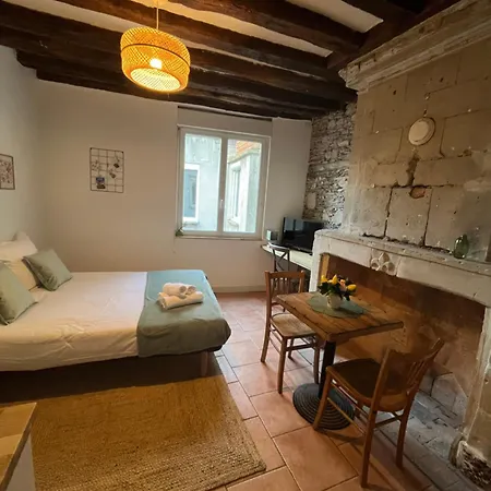 Centre 1er Etage - 2 Personnes 昂热