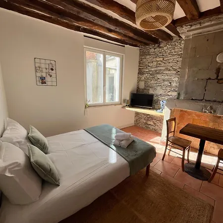 Centre 1er Etage - 2 Personnes 公寓 *
