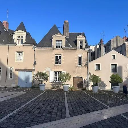 Apartment Centre 1er Etage - 2 Personnes *